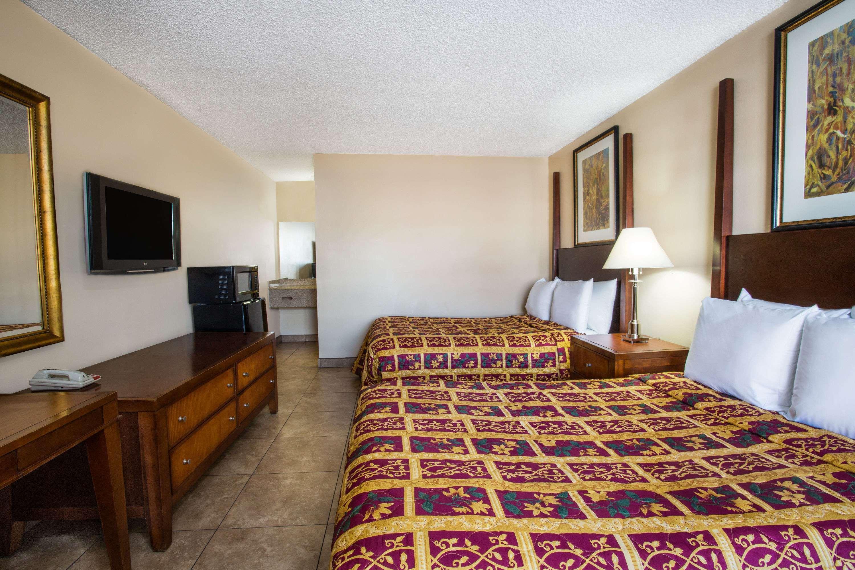 Knights Inn Orlando Oak Ridge Bagian luar foto