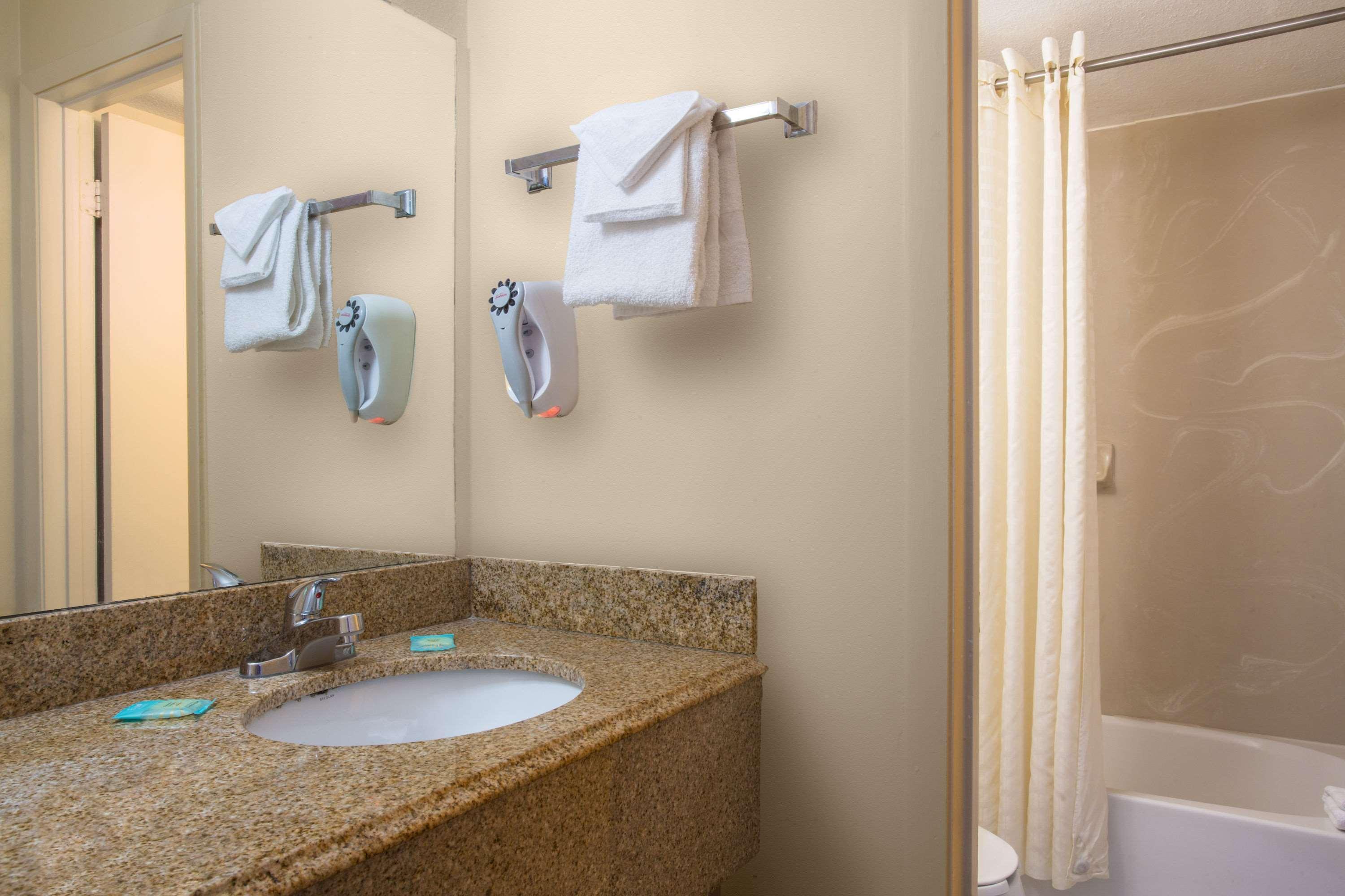 Knights Inn Orlando Oak Ridge Bagian luar foto