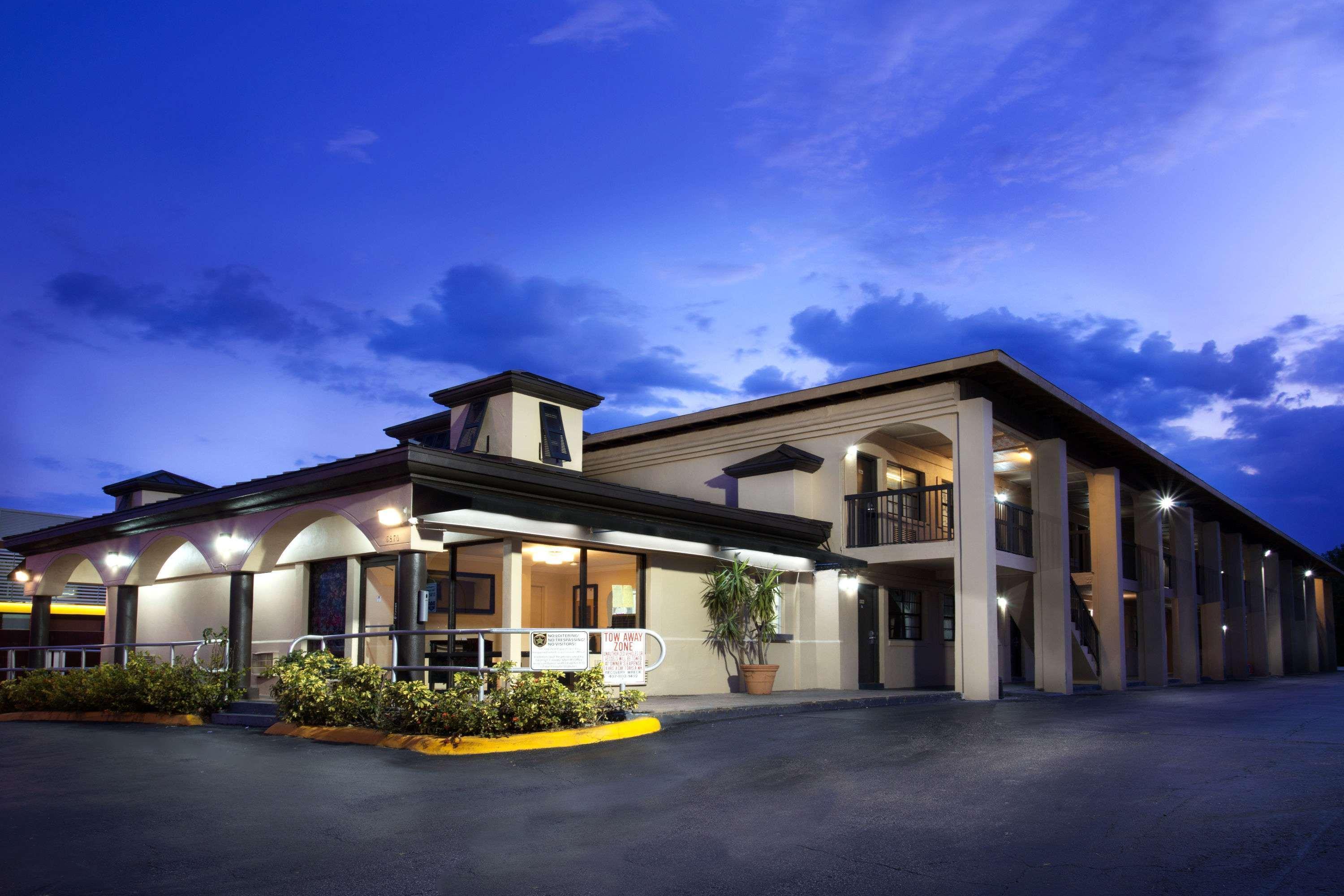 Knights Inn Orlando Oak Ridge Bagian luar foto