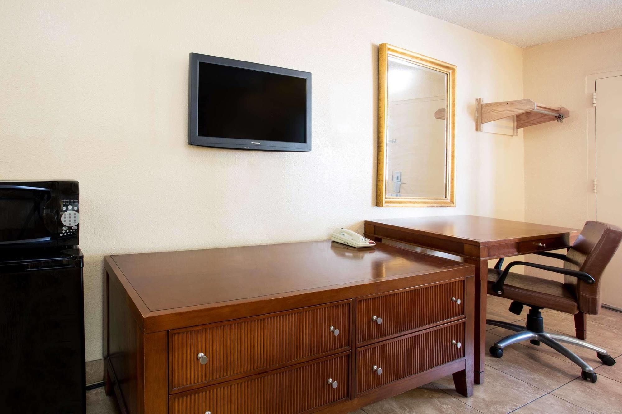 Knights Inn Orlando Oak Ridge Bagian luar foto